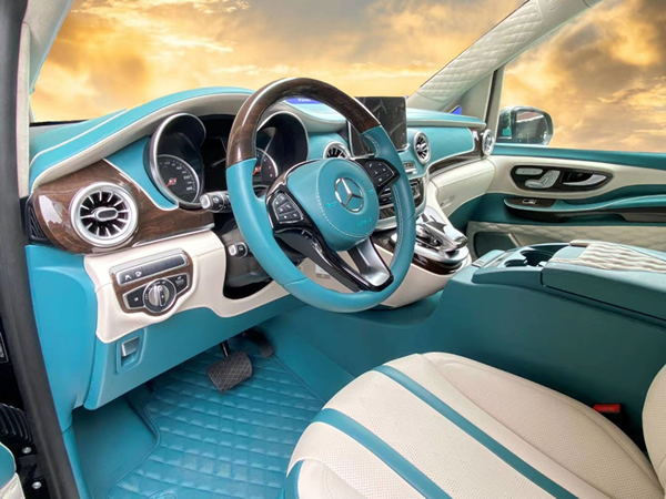 Flexible charging pile Intelligent charging vehicle3